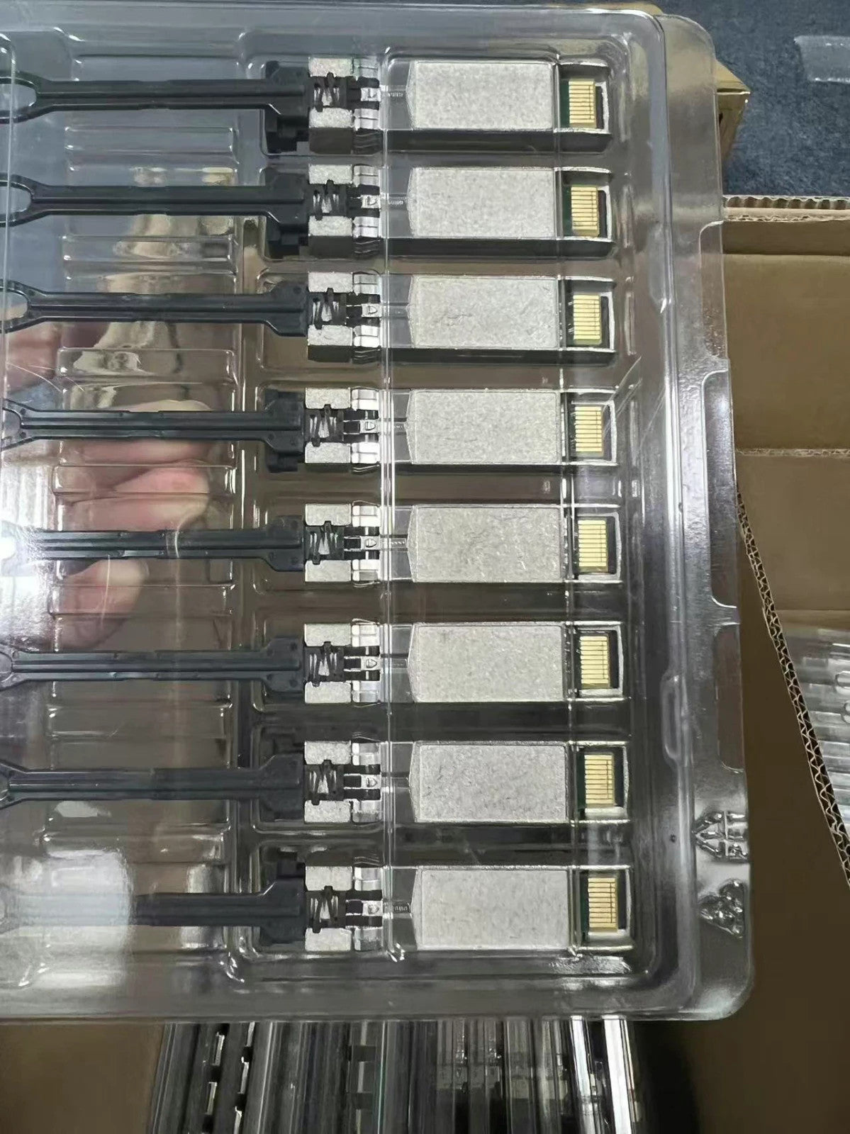 8-Pack Brocade 16Gbps 57-0000088-01 Fibre Channel SFP+SW Transceiver Module