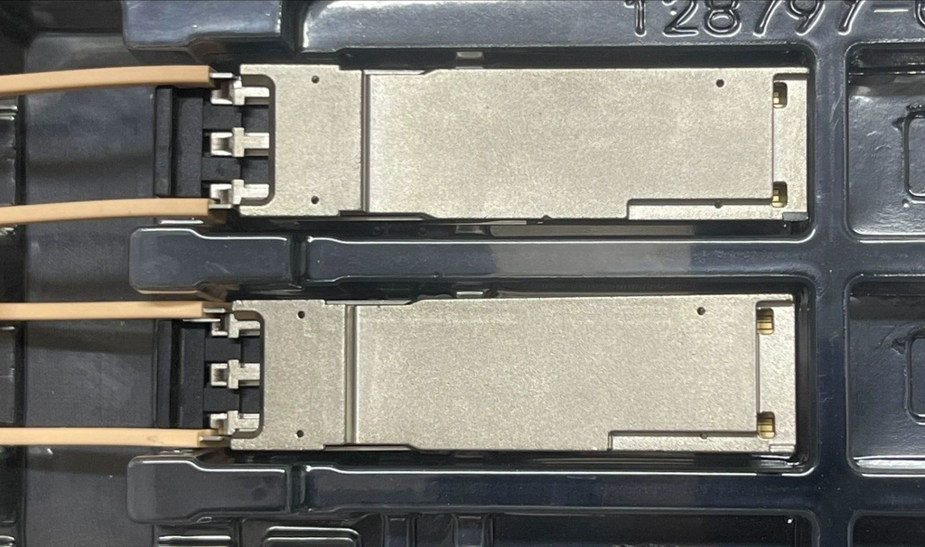 1pcs Juniper Networks JNP-QSFP-40G-BXSR 740-080490 Transceiver Module LC