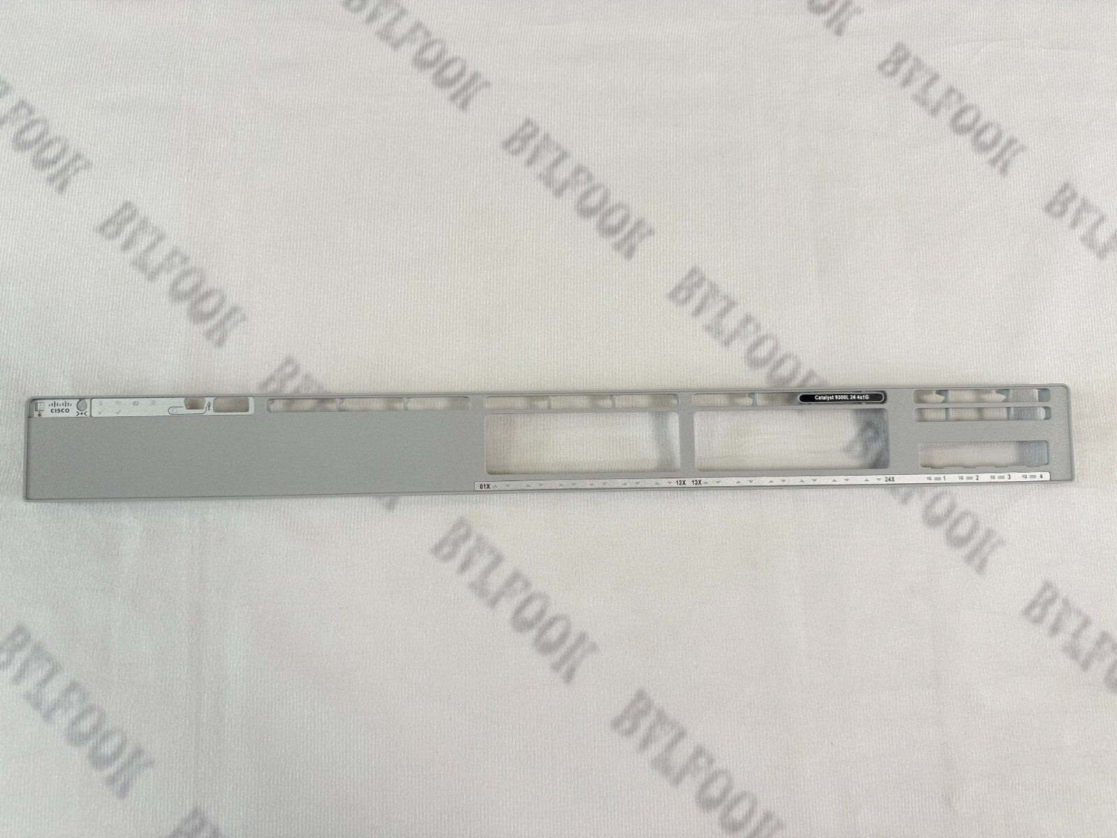 Placa frontal para reemplazo del Cisco Catalyst C9300L-24T-4G-E o C9300L-24T-4G-A