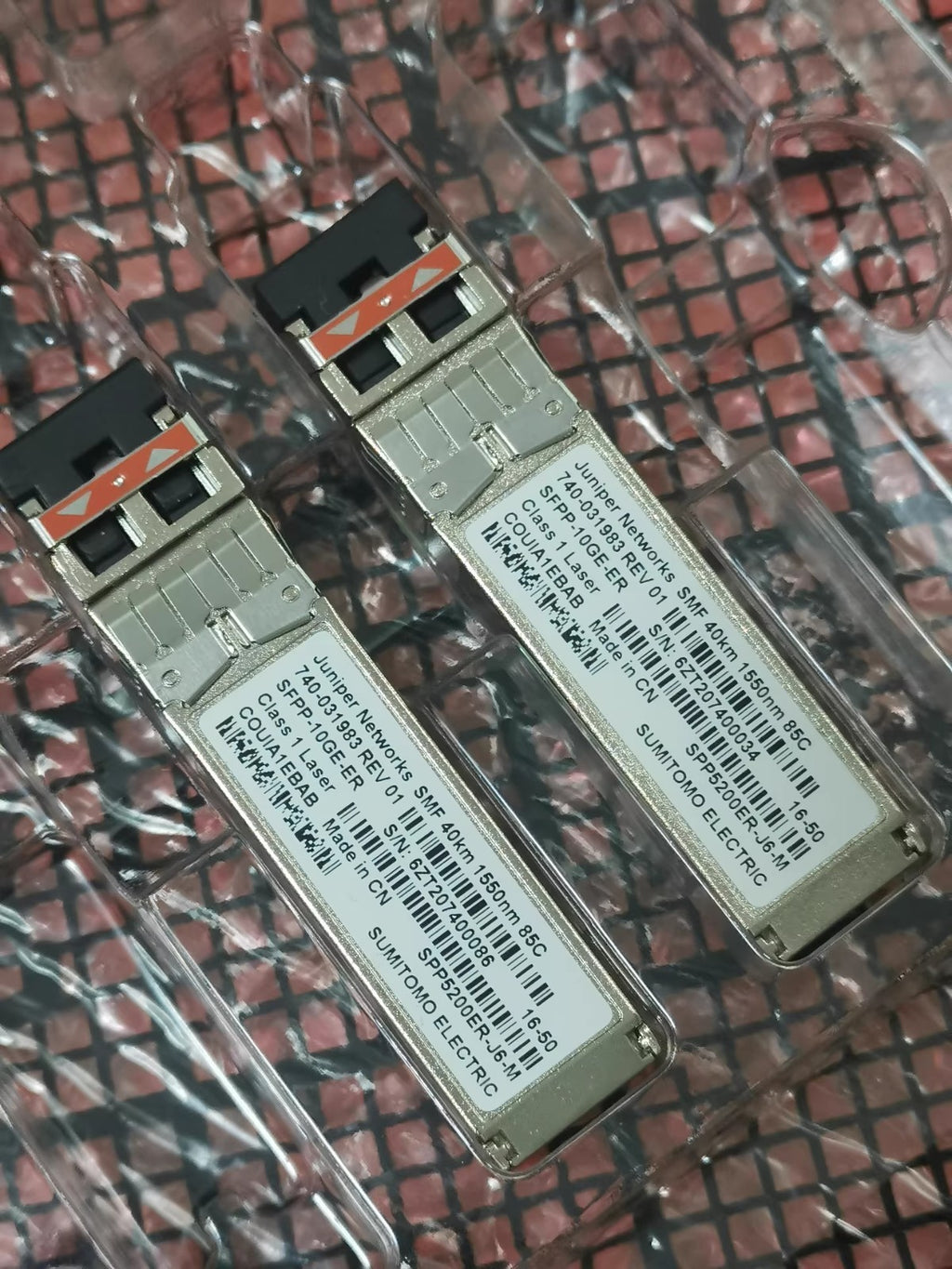 1pcs Juniper  EX-SFP-10GE-ER 1550nm 10Base-ER SFP+ 740-031983 Transceive