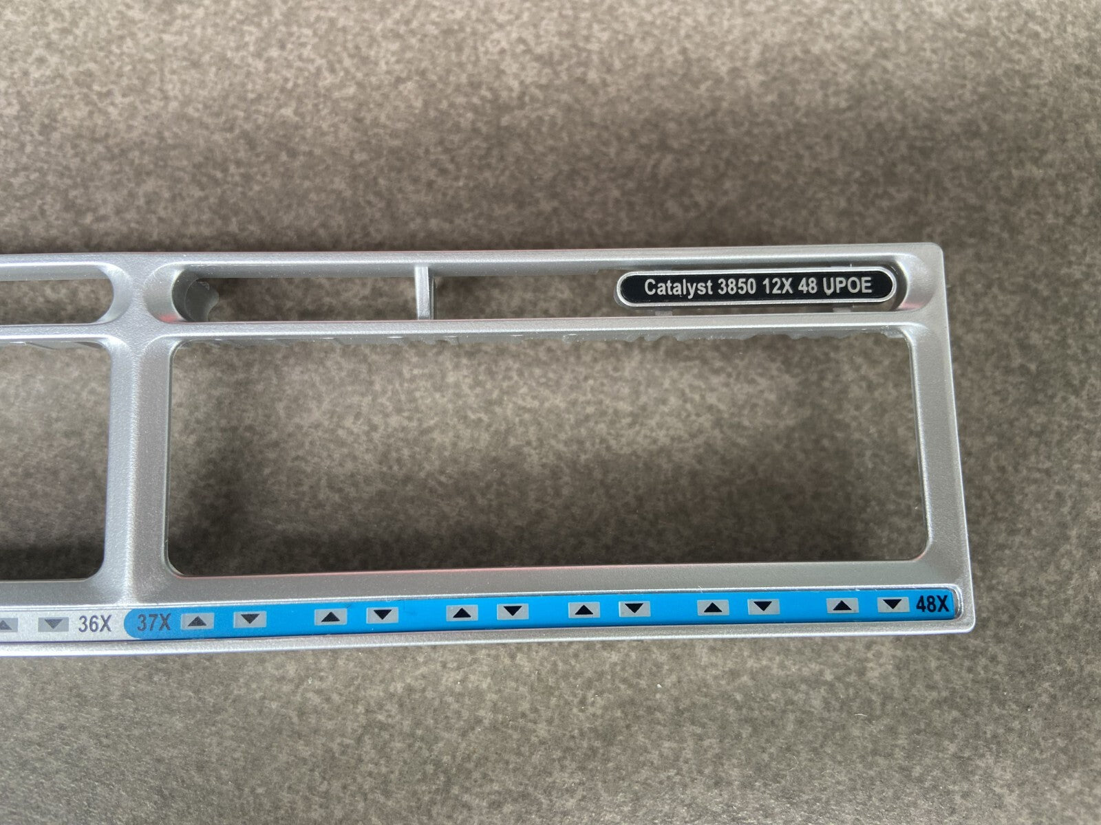 Placa frontal de repuesto para Cisco Catalyst WS-C3850-12X48U-S / L / E