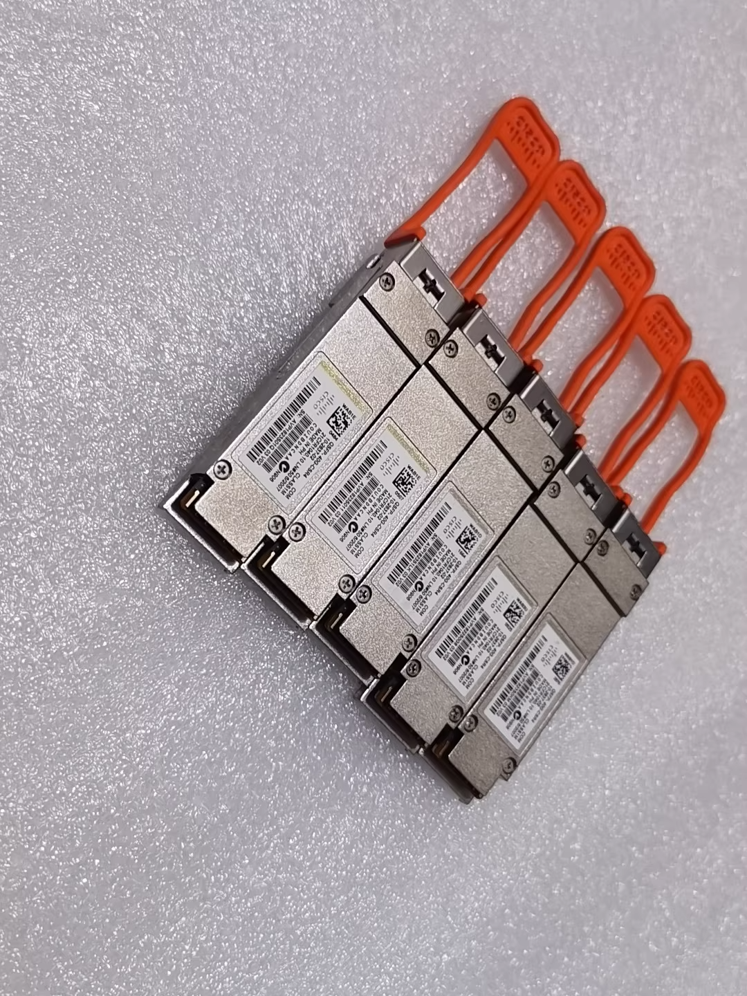 Lot of 2 Cisco QSFP-40G-CSR4 10-2837-02 40GBASE-CSR4 QSFP Module