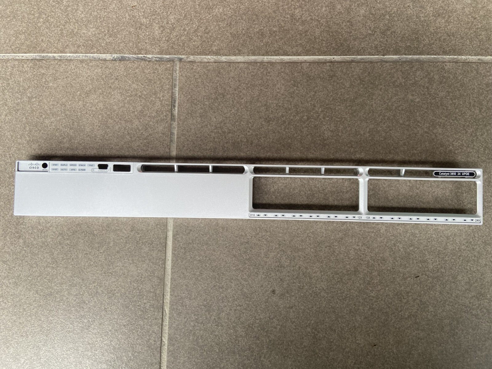 NEW style Cisco WS-C3850-24U-L  or - S  24 UPOE faceplate for replacement