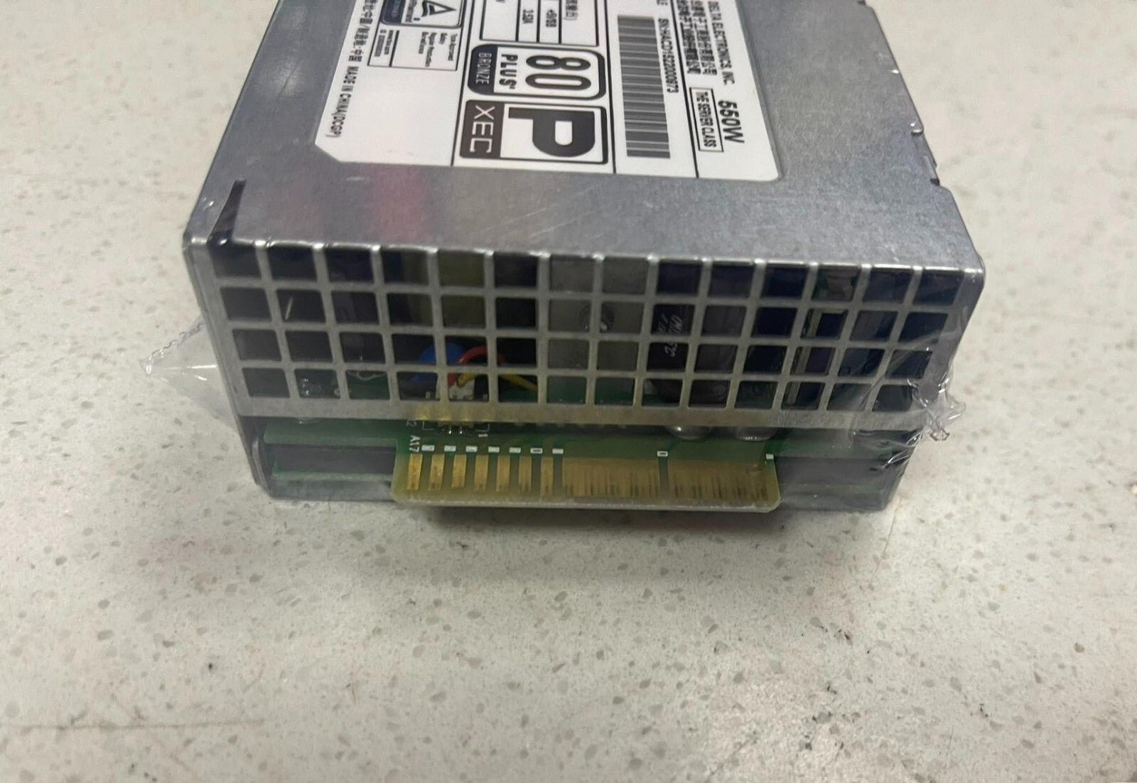 1 unidad CRPS 550W Fuente de Alimentación Conmutada DPS-500AB-9A DPS-500AB-9 Delta Probada