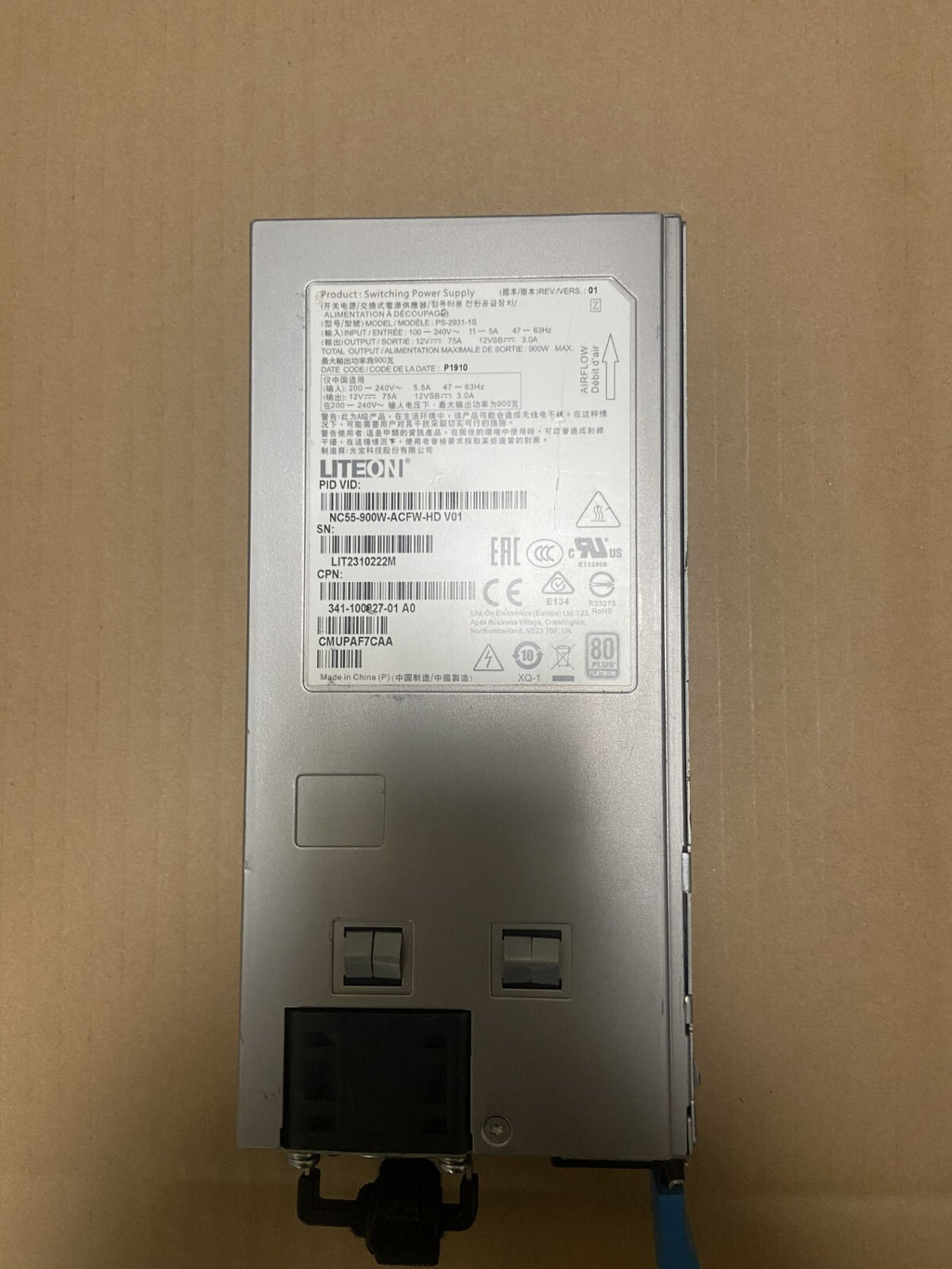 Fuente de alimentación de CA Cisco NC55-900W-ACFW-HD 341-100927-01
