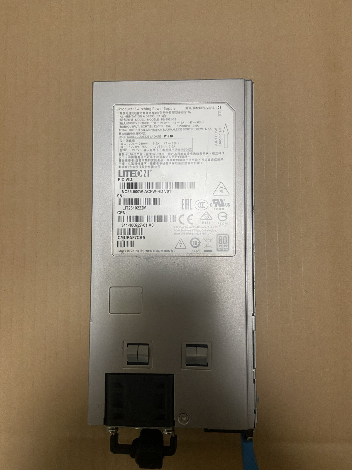 Fuente de alimentación de CA Cisco NC55-900W-ACFW-HD 341-100927-01