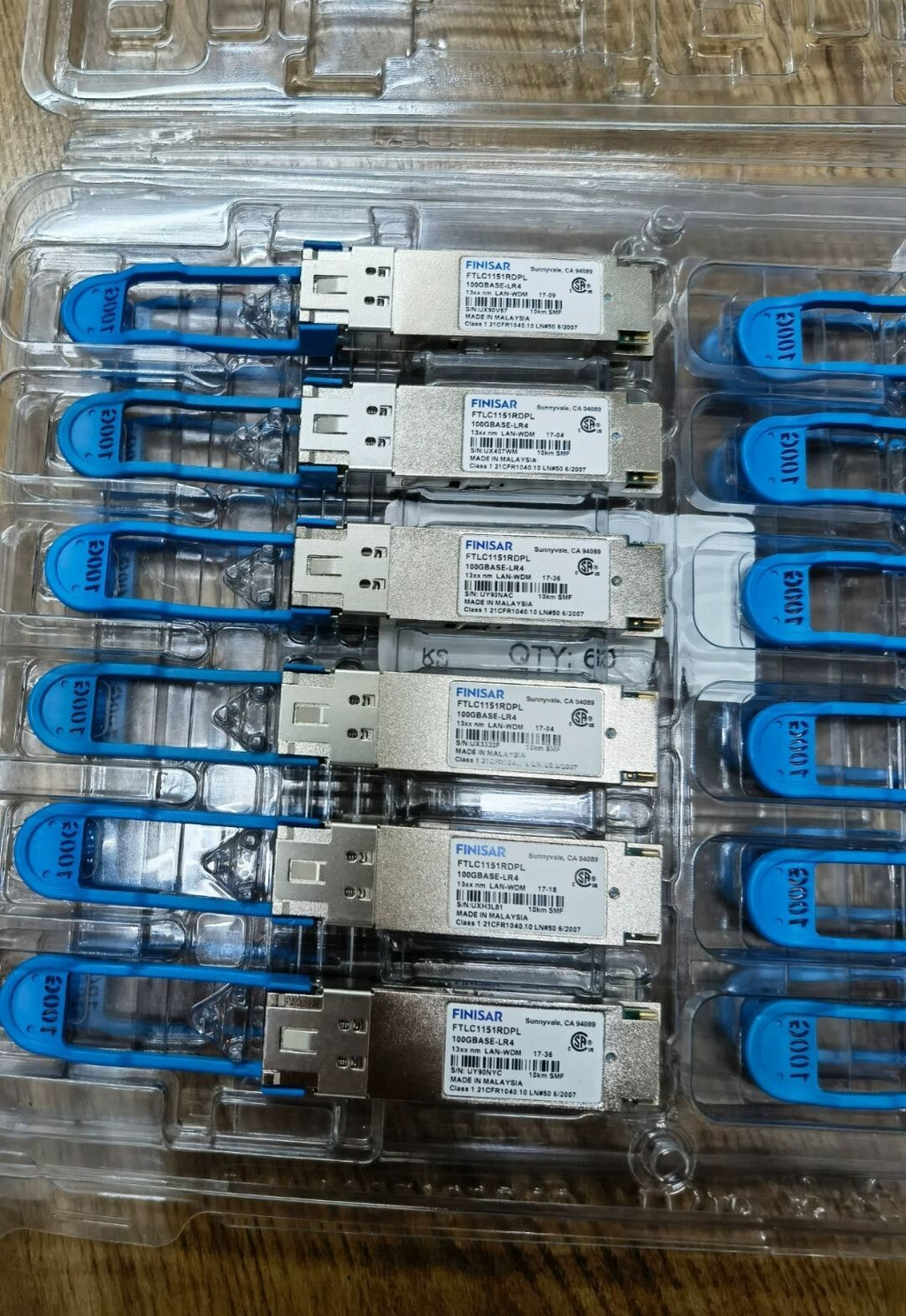 1pcs Finisar FTLC1151RDPL 100GBASE-LR4 13xx nm 10km Transceiver
