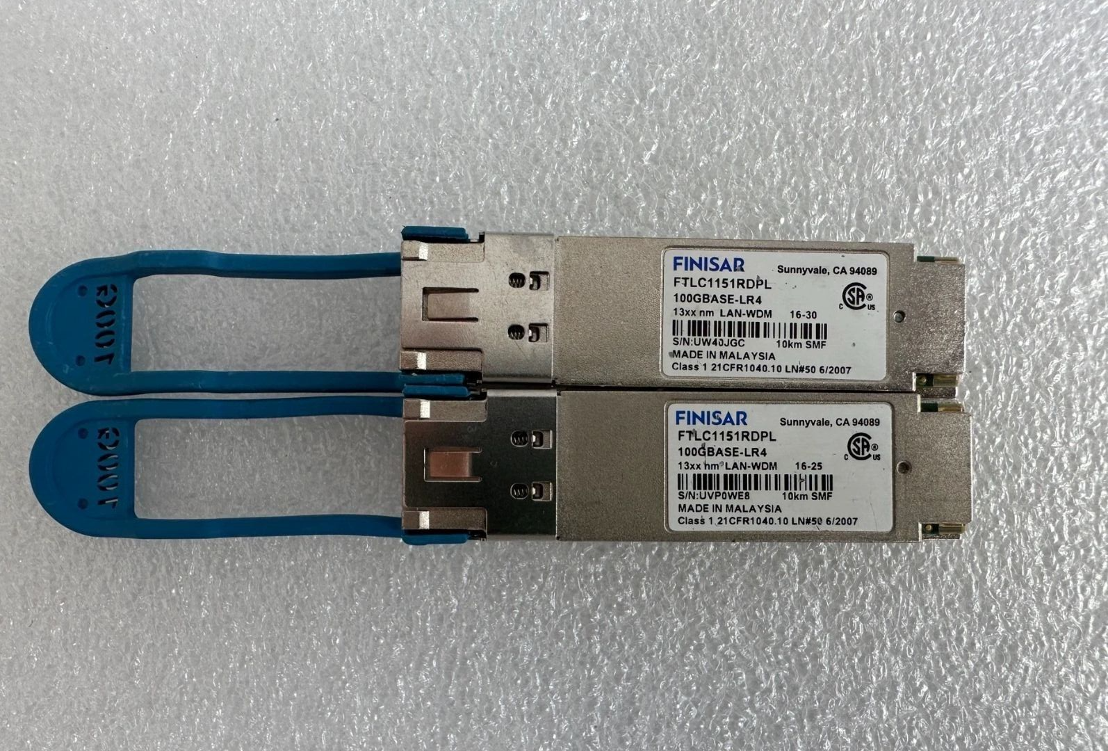 1 unidad transceptor Finisar FTLC1151RDPL 100GBASE-LR4 13xx nm 10km