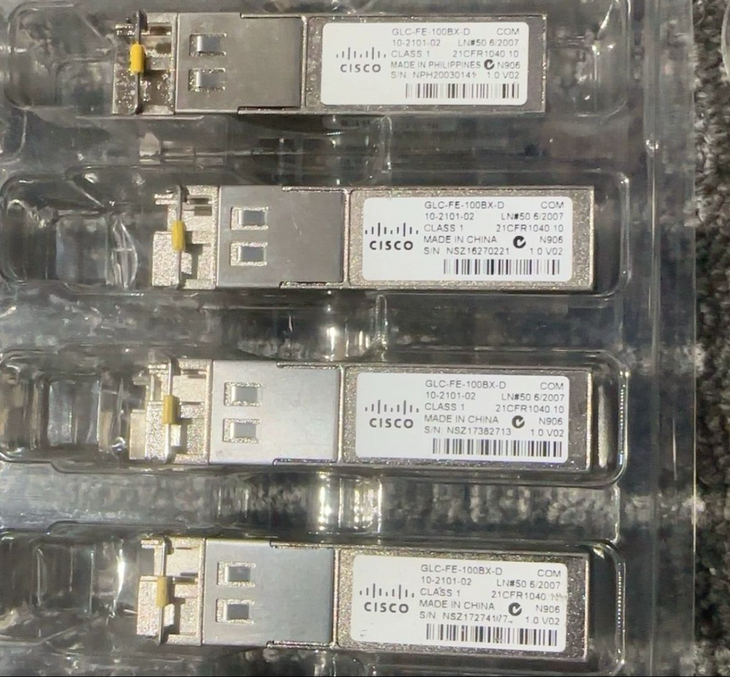 1pcs Genuine Cisco GLC-FE-100BX-D SFP module 100-MB ports 100BASE-BX10-D SFP