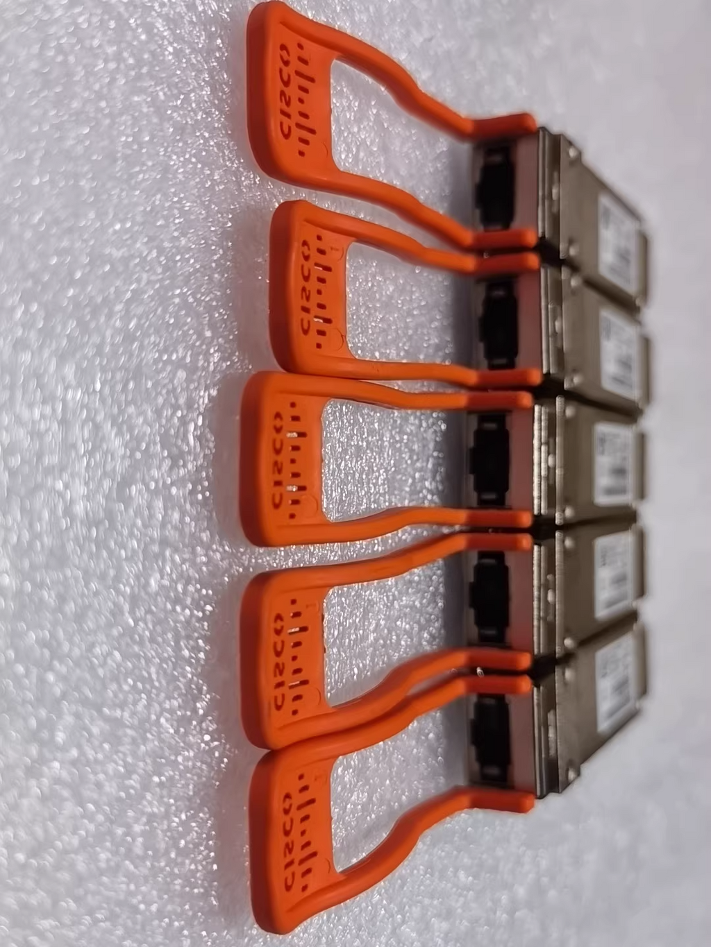 2 St. original Cisco QSFP-40G-CSR4 10-2837-02 40GBASE-CSR4 QSFP Transceiver