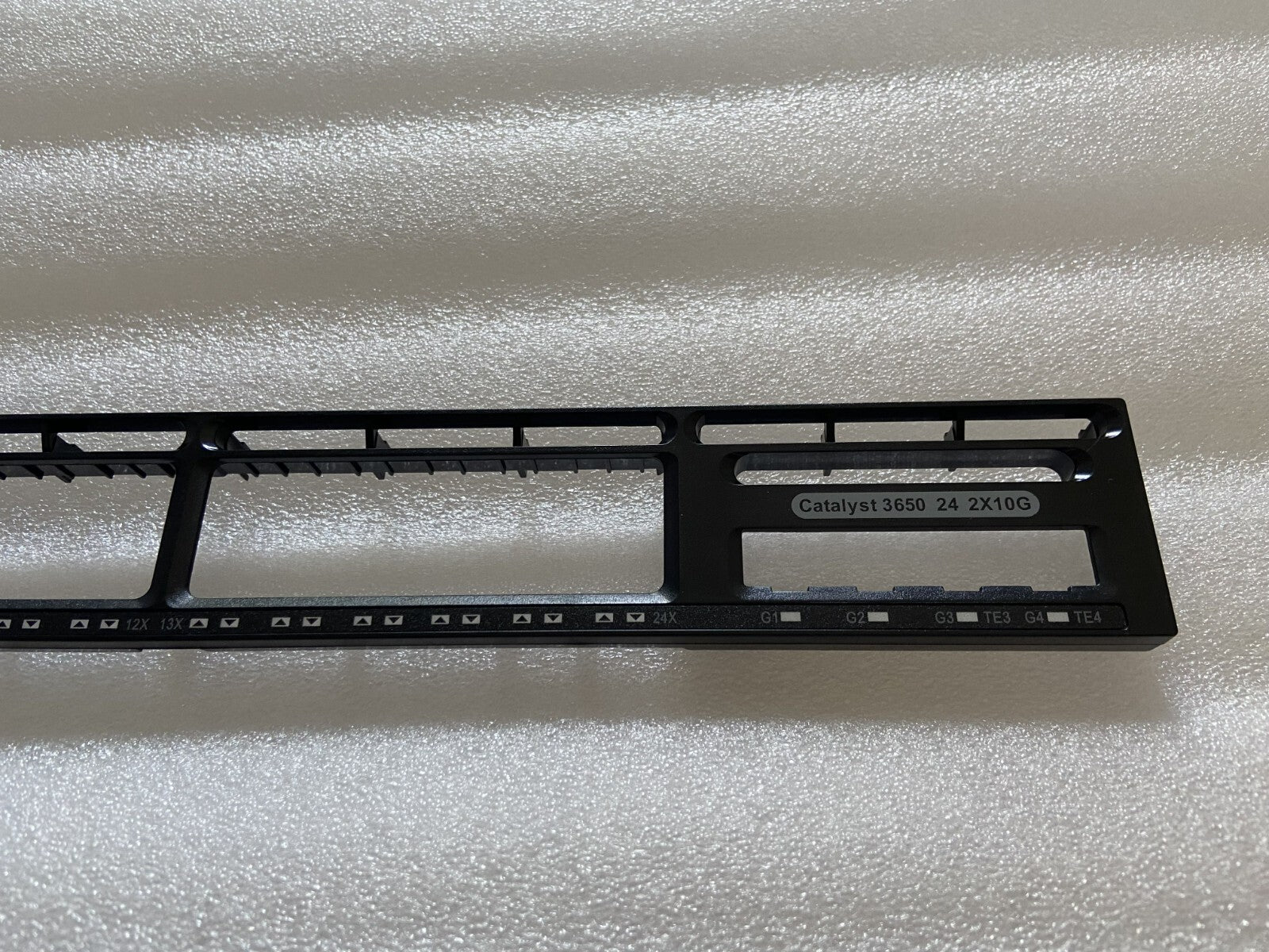 Cisco Catalyst WS-C3650-24TD-S WS-C3650-24TD-L Placa frontal de repuesto