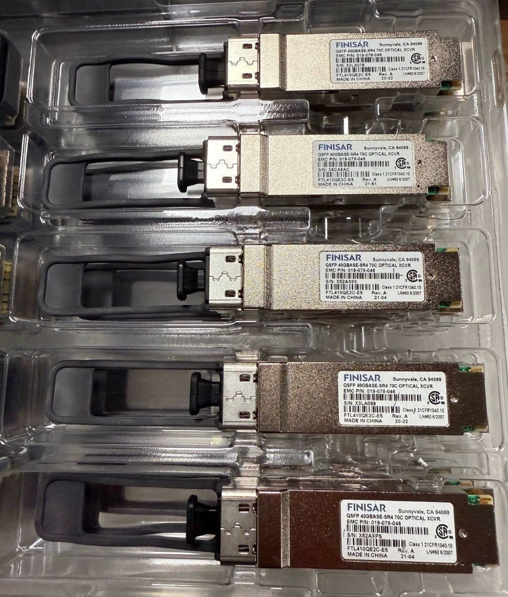 Lot of 5 Finisar FTL410QE2C-E5 019-078-046 40GBASE-SR4 QSFP Transceiver For EMC