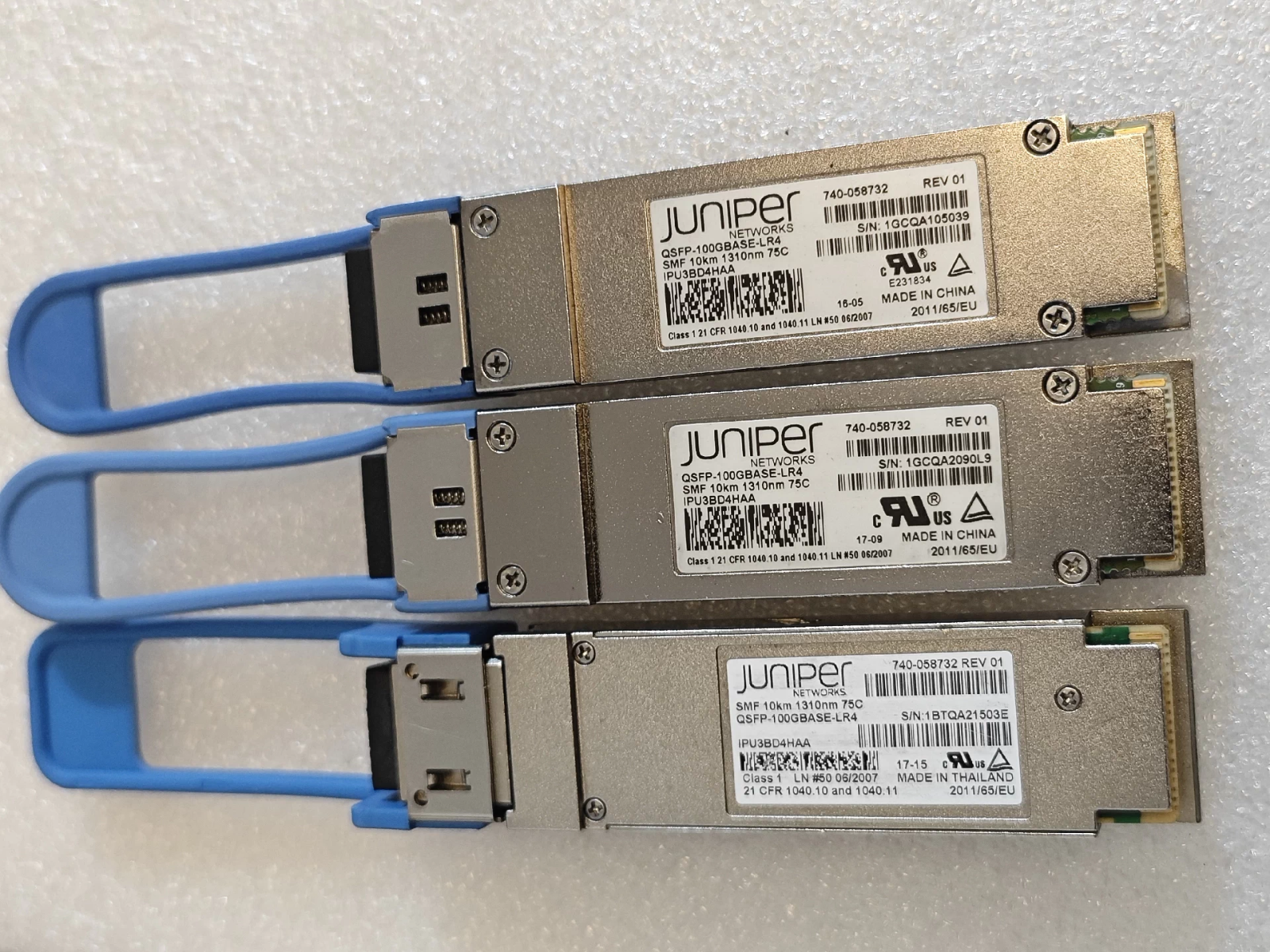 1pcs Juniper QSFP-100GBASE-LR4 740-058732 SMF 10km 1310nm 75c Transceiver Module