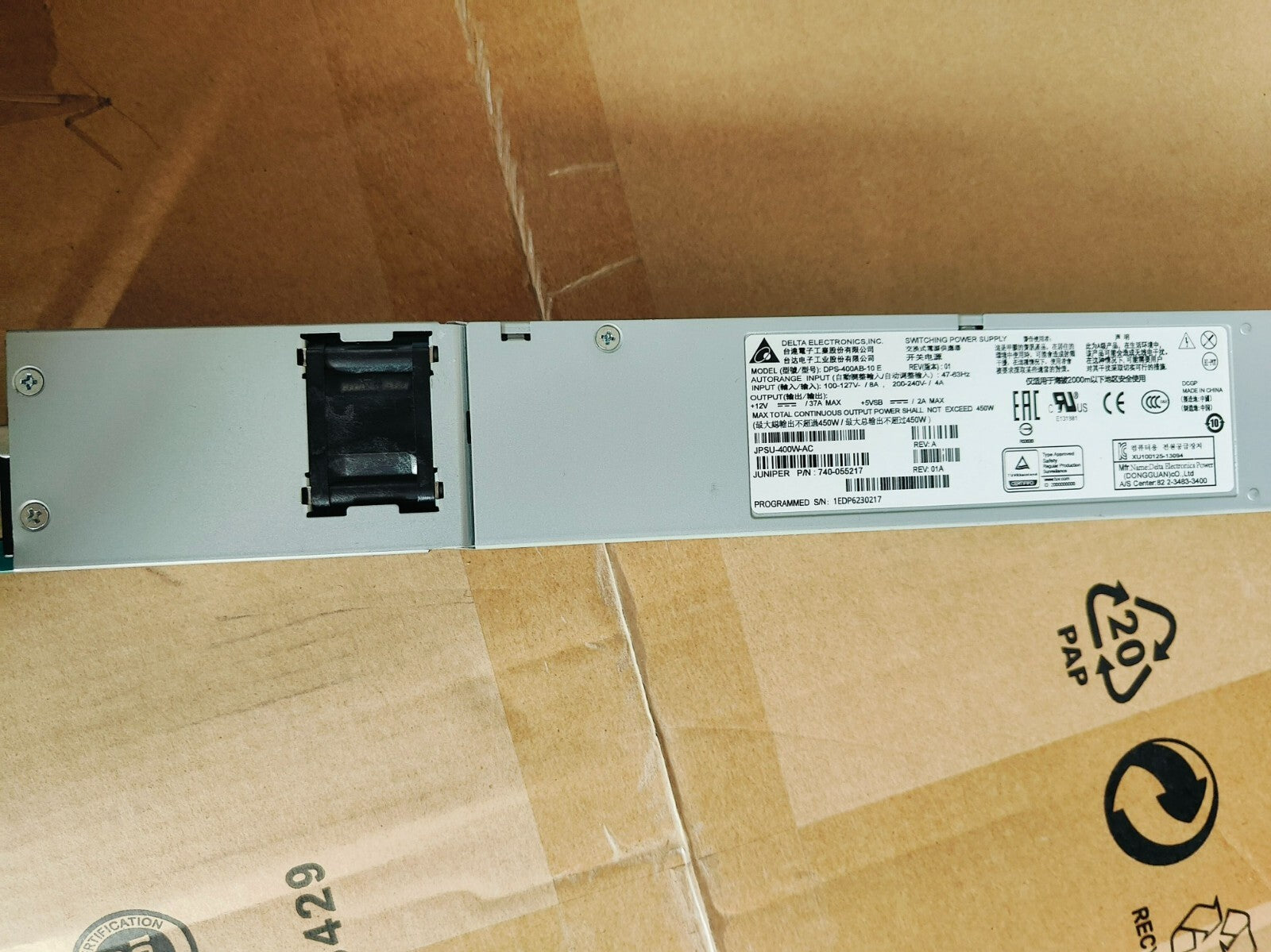 JUNIPER JPSU-400W-AC SRX1500 MÓDULO DE FUENTE DE ALIMENTACIÓN DE CA DE 400W - Probado y en buen estado