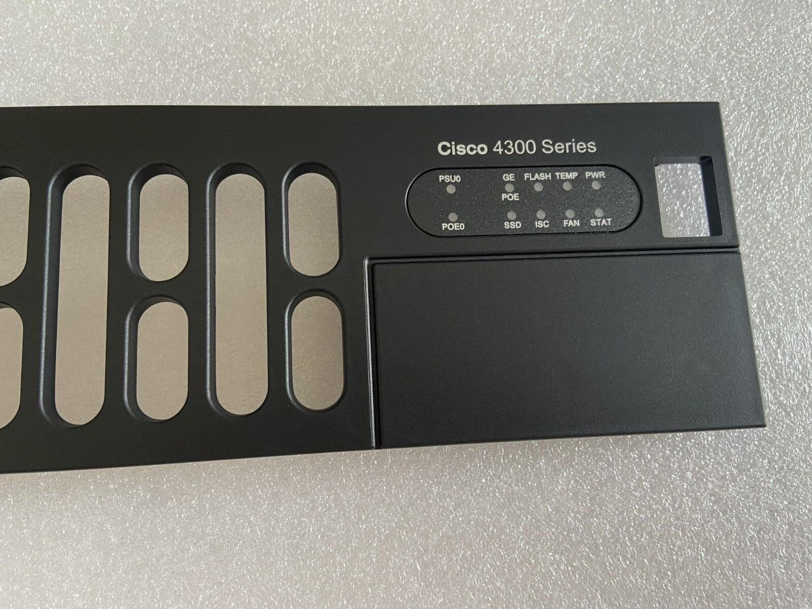 Cisco ISR4351/K9 Faceplate for Replacement = ACS-4350-BEZEL faceplate