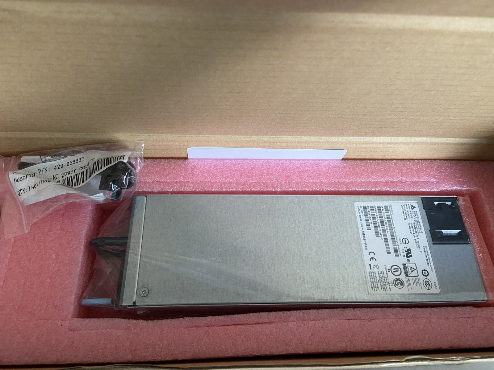 Nueva fuente de alimentación Juniper JPSU-350-AC-AFO 740-046873 para EX4300 350W