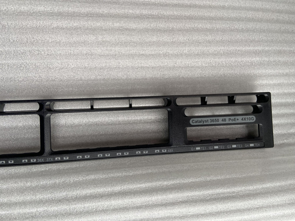 Cisco WS-C3650-48PQ-E /L /S 48 POE+ Placa frontal 4 x 10G para reemplazo
