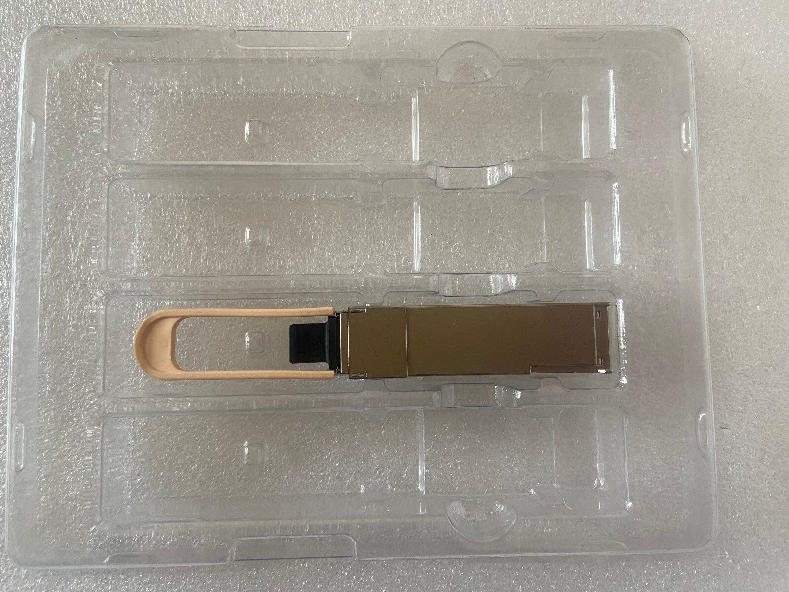 1 unidad Avago AFBR-89CDDZ-NA1 QSFP28 100GBASE-SR4 332-00440+A0 transceptor de 850nm