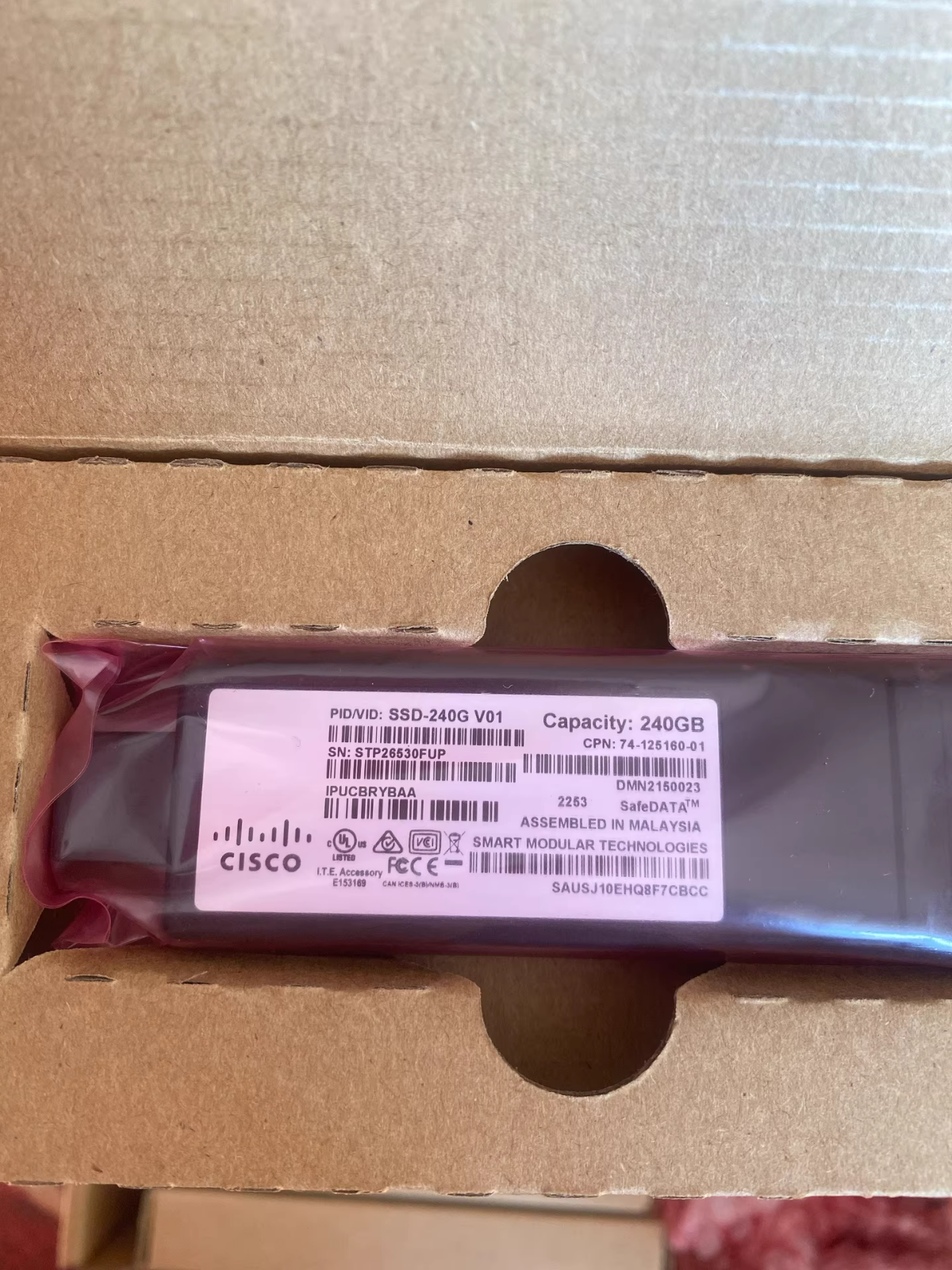 1pc Brand New Cisco 240GB USB Solid State Drive, SSD-240G, 74-125160-01 for 9300