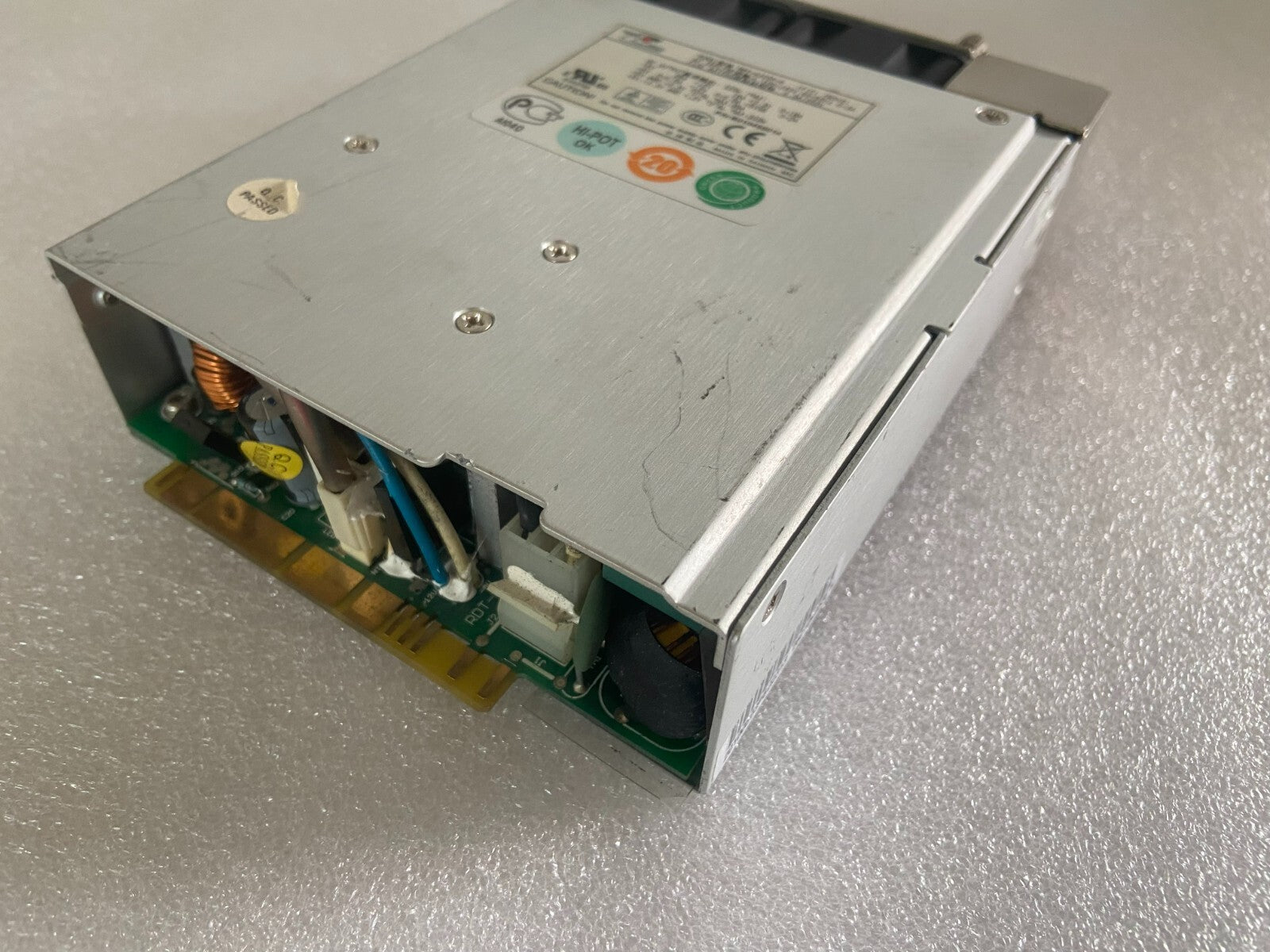 1PC ZIPPY EMACS MRT-6320P-R ROHS 320W Max Power Supply TESTED ＆ FASTSHIP
