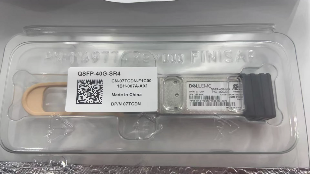 DELL EMC 7TCDN QSFP-40G-SR4 FTL410QE4C-FC QSFP+ 07TCDN TRANSCEIVER MODULE 1PCS
