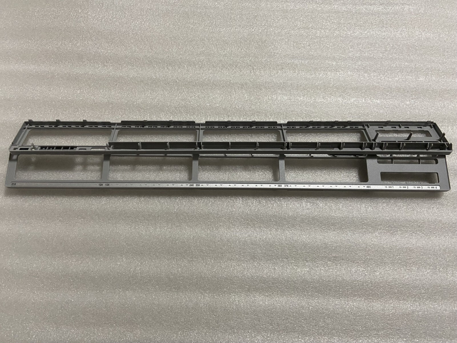 Cisco Catalyst C9300L-48T-4G-E or 4G-A PoE 4X1G Faceplate for Replacement