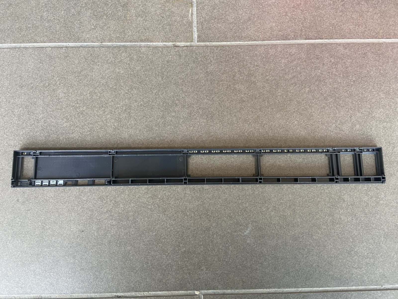 Cisco Catalyst WS-C2960XR-24PS-I 1G 370W Faceplate for Replacement