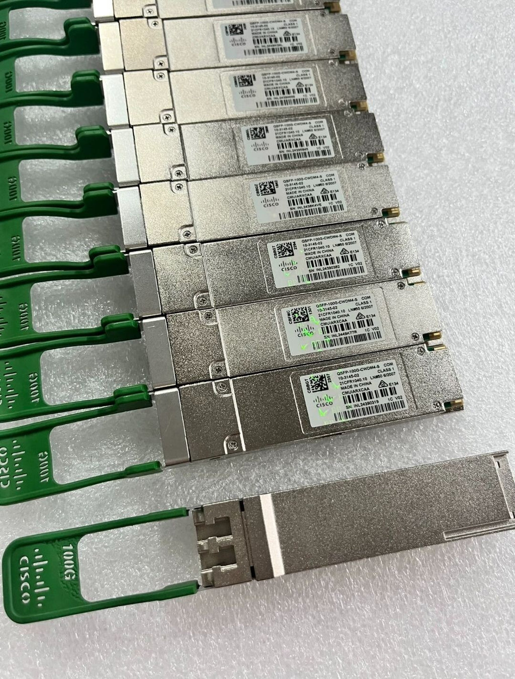 1pcs Genuine Cisco QSFP-100G-CWDM4-S 100GBASE CWDM4 QSFP 10-3145-02