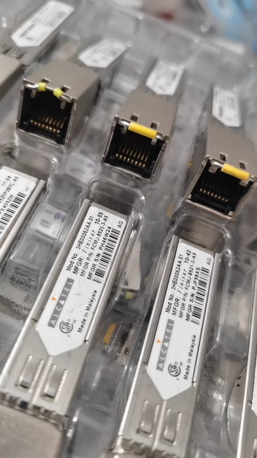 10 unidades Alcatel-Lucent 3HE00062AA SFP-1G-T 1000BASE-T Cobre RJ45 FCMJ-8521-3-A5