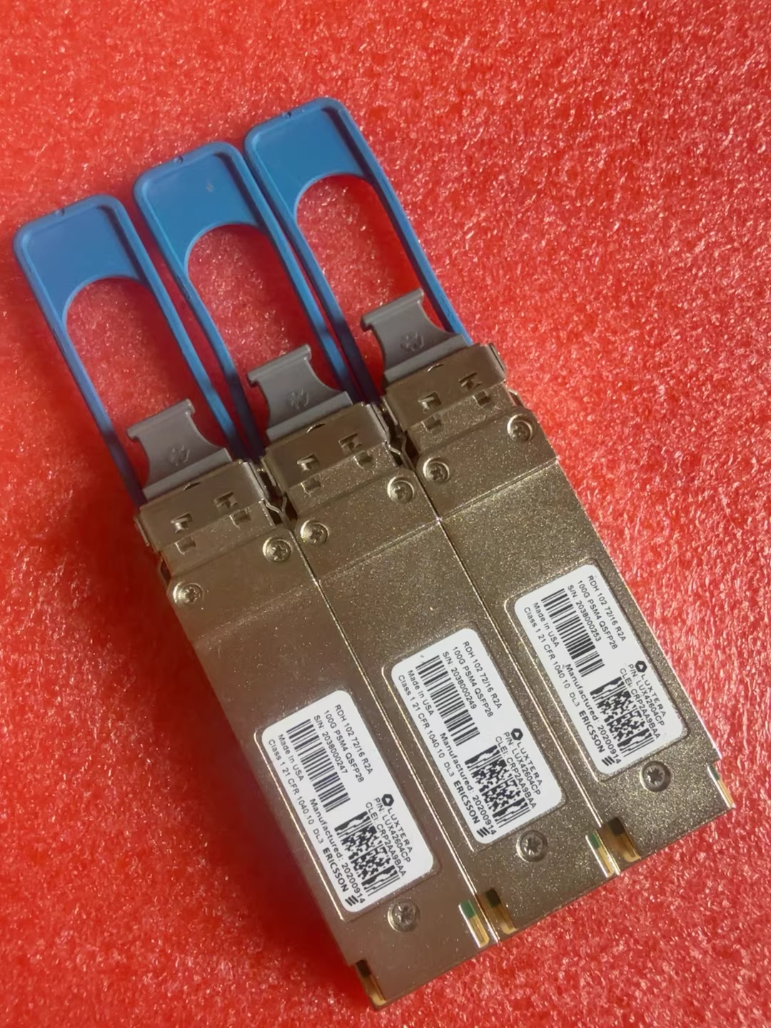 Ericsson RDH 102 72/16 LUX42604BP 100G PSM4 QSFP28 2km MPO CRP2AA9BAA 2PCS