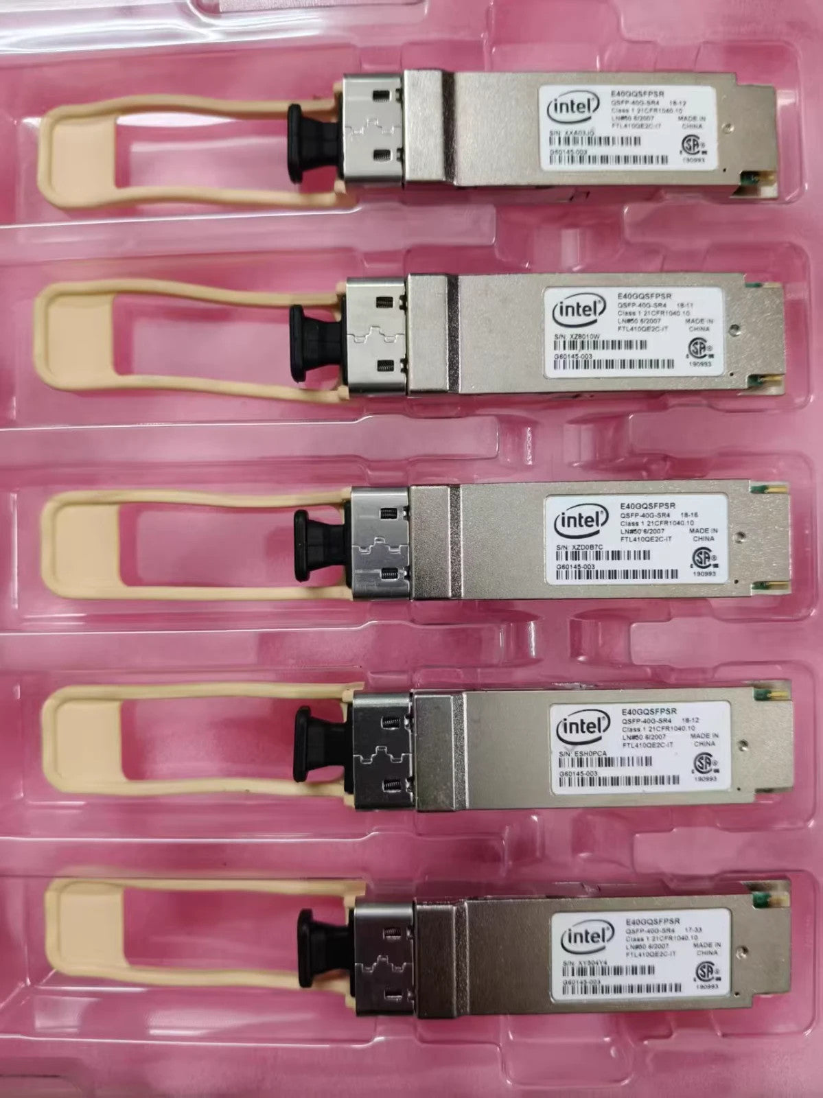 2 St. INTEL E40GQSFPSR FTL410QE2C-IT G60145-003 QSFP-40G-SR4 Transceiver