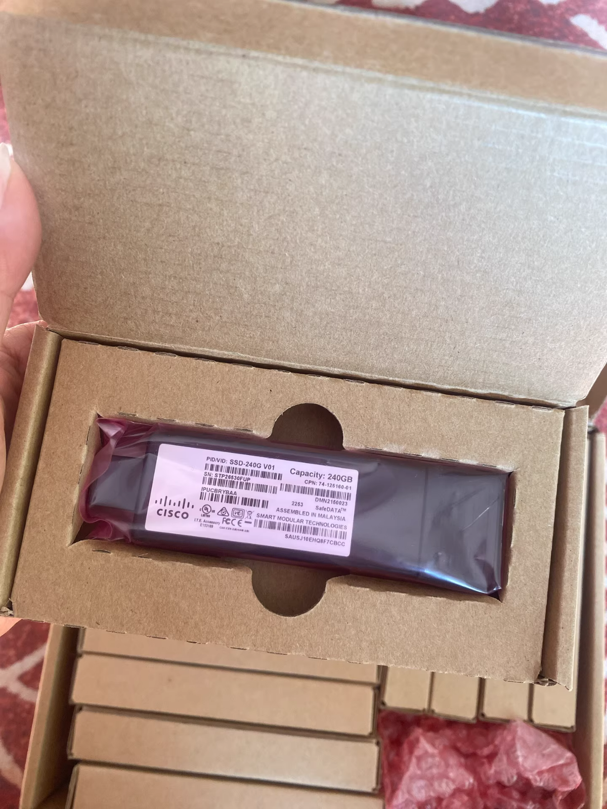 1pc Brand New Cisco 240GB USB Solid State Drive, SSD-240G, 74-125160-01 for 9300