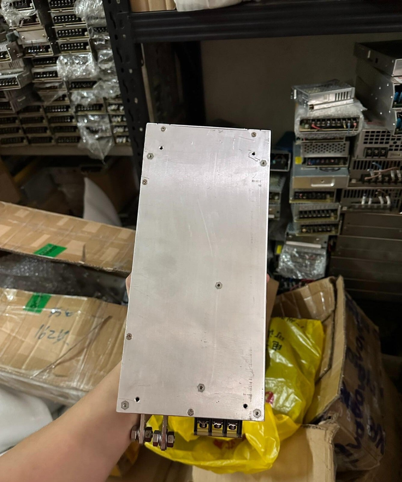 Fuente de alimentación conmutada MEAN WELL RSP-1500-24 original 24V 63A probada y en buen estado