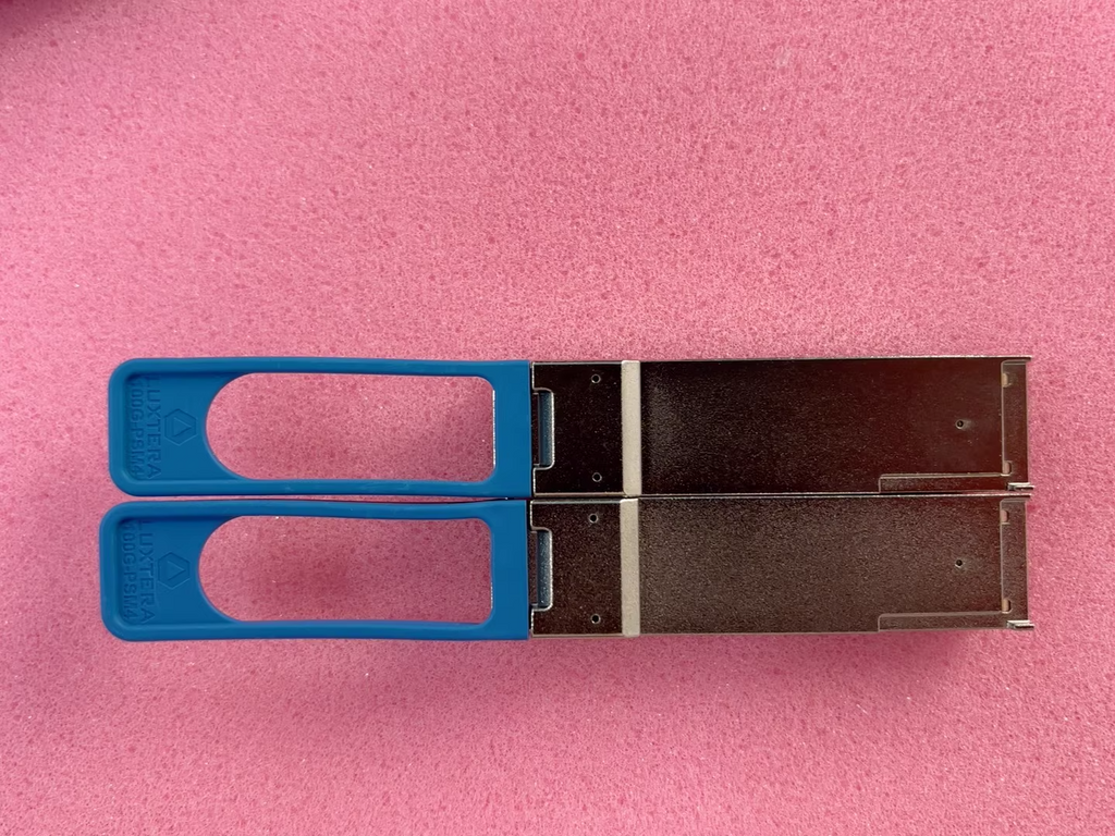 Ericsson RDH 102 72/16 LUX42604BP 100G PSM4 QSFP28 2km MPO CRP2AA9BAA 2PCS