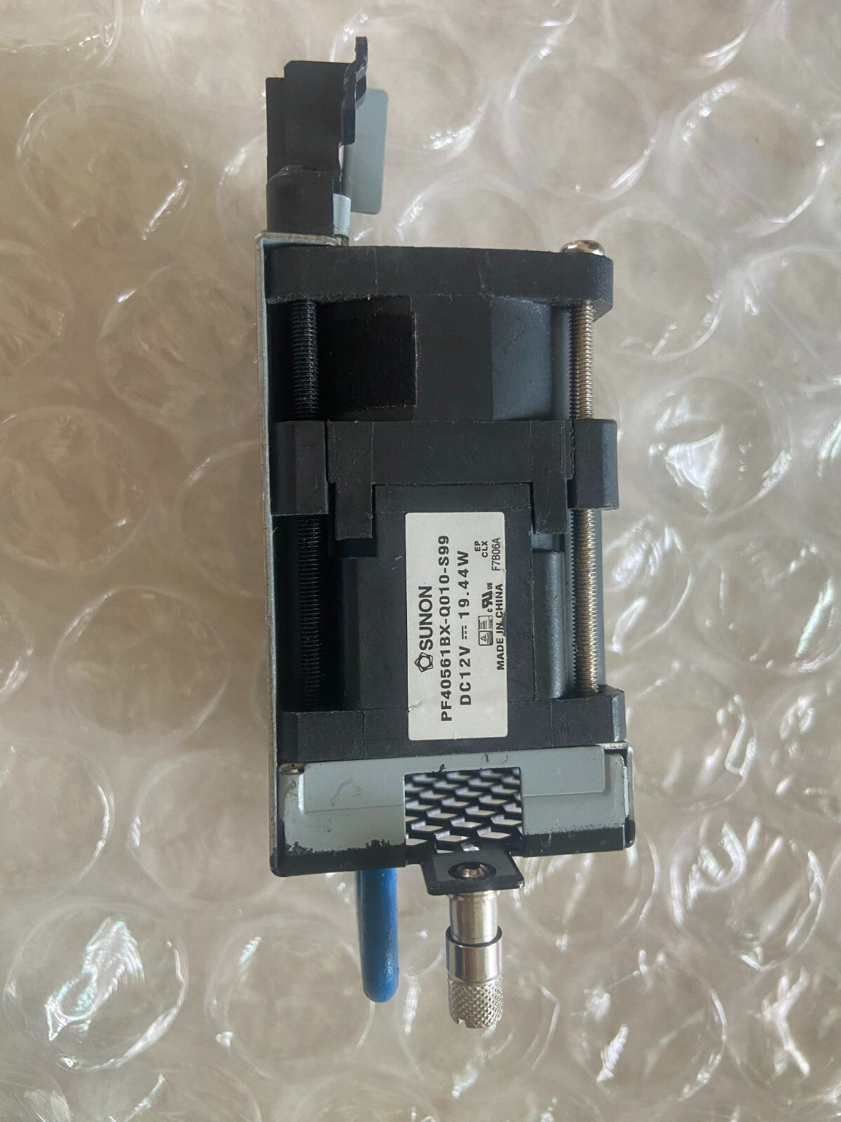 1PCS Ventilador Juniper QFX520048Y-FAN-AI para Switch QFX5200 Probado 90 días de garantía