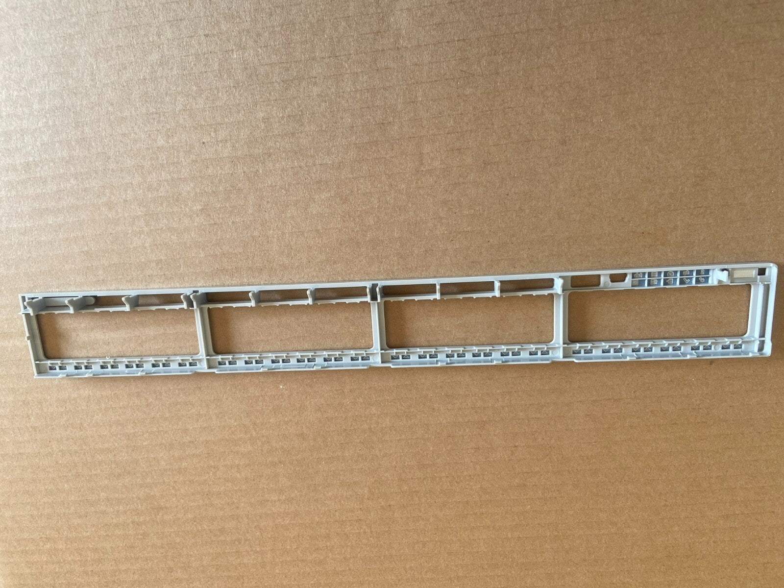 New Version Cisco Catalyst C9300-48U-E C9300-48U-A Faceplate for Replacement