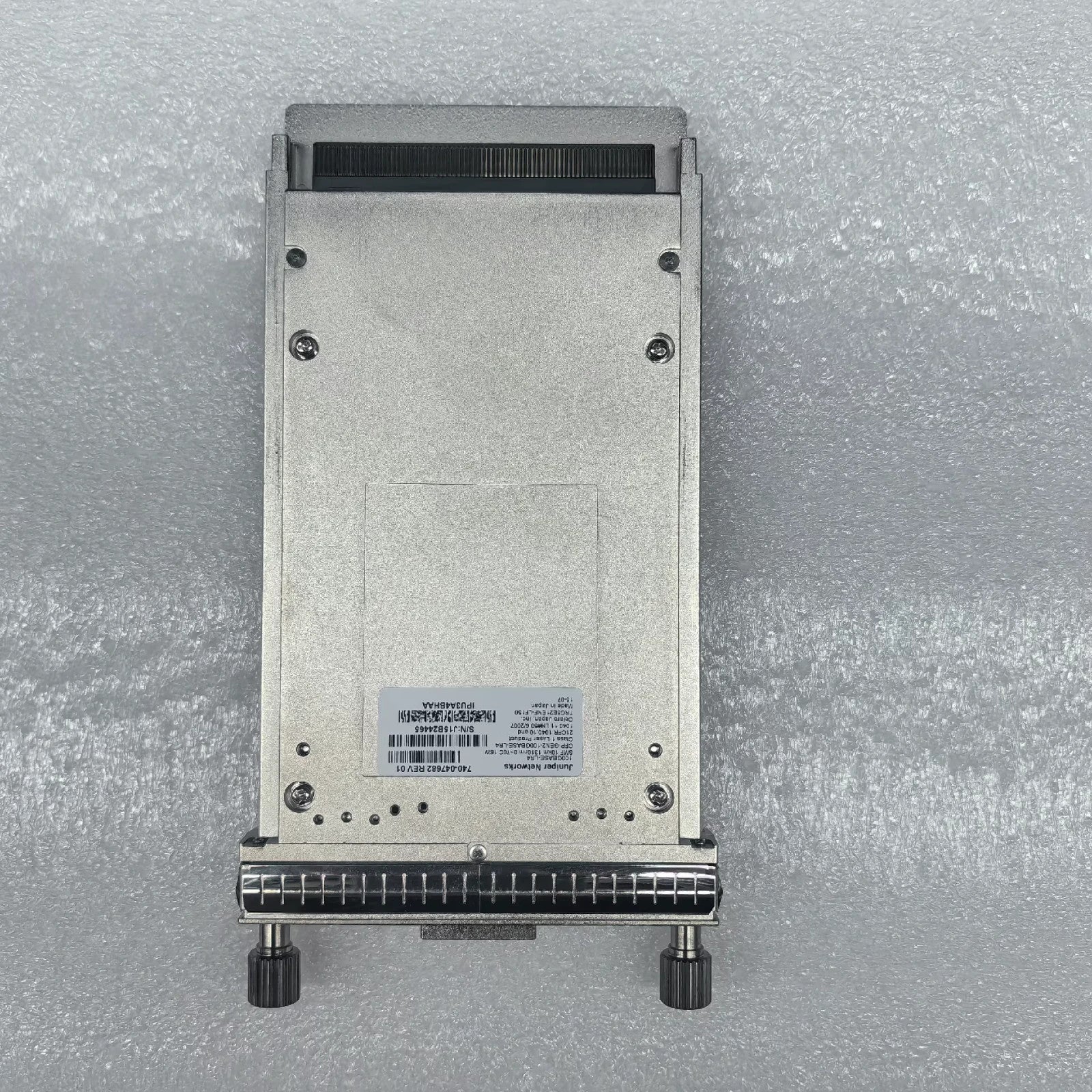 1pcs Juniper CFP-GEN2-100GBASE-LR4 740-047682 SMF 10km 1310nm 100G Transceiver