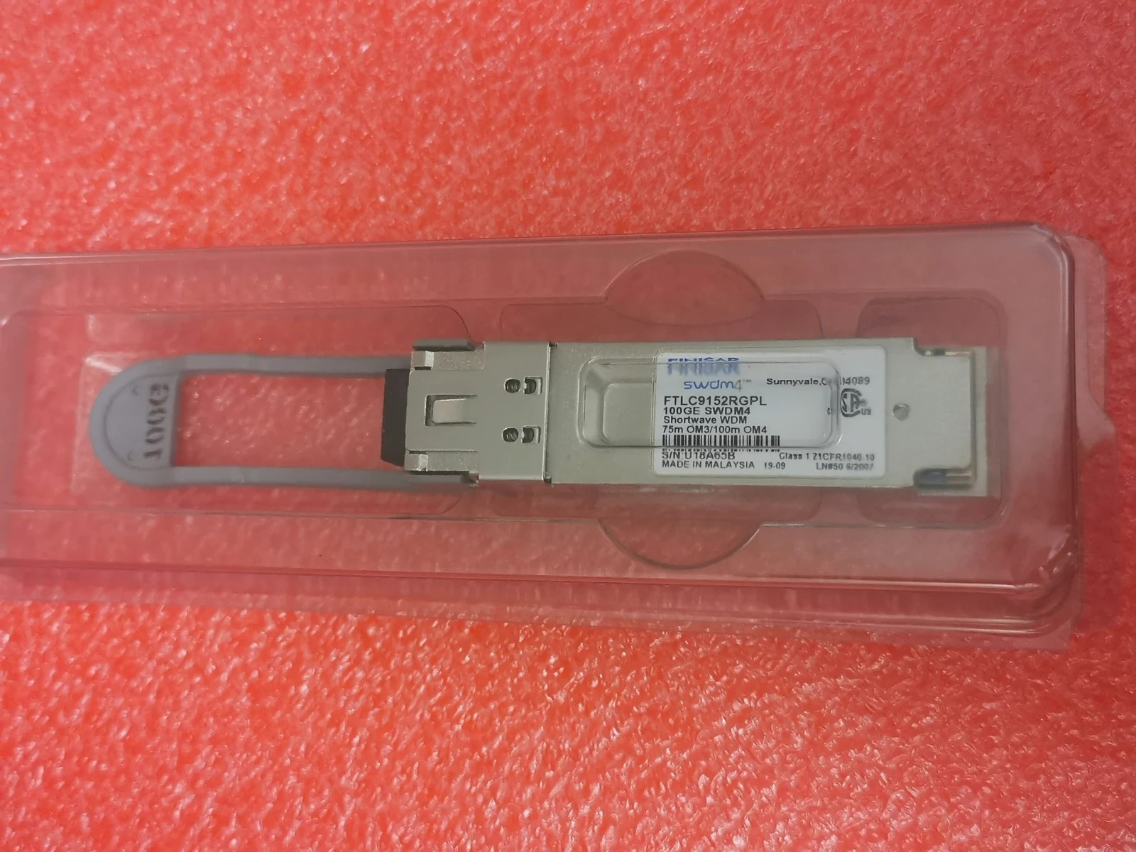 Finisar FTLC9152RGPL 100G 100m SWDM4 QSFP28 LC MMF Transceiver Module 1PCS