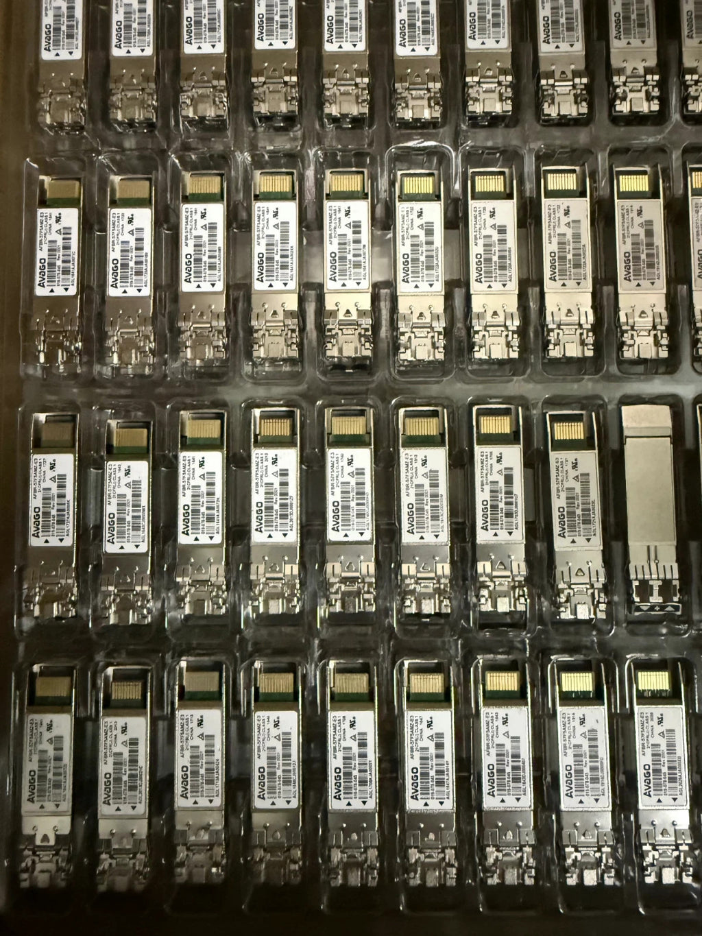 LOT OF 20 Avago AFBR-57F5AMZ-E3 16 Gbps Fibre Channel SFP PN: 019-078-045