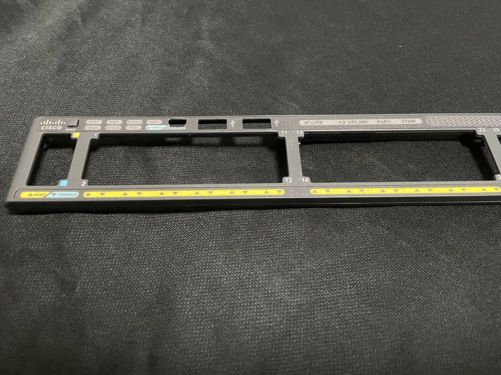 Cisco Catalyst WS-C2960XR-48LPS-I 1G 370W Faceplate for Replacement