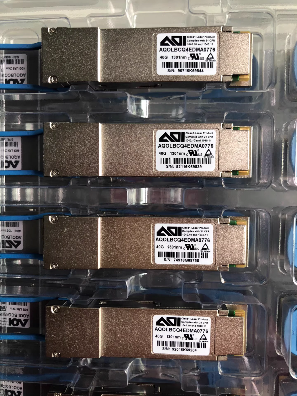 4pcs AOI QSFP+ 40G-LR4 Lite 2km 1301nm 4xCWDM Daul LC SMF AQOLBCQ4EDMA0776