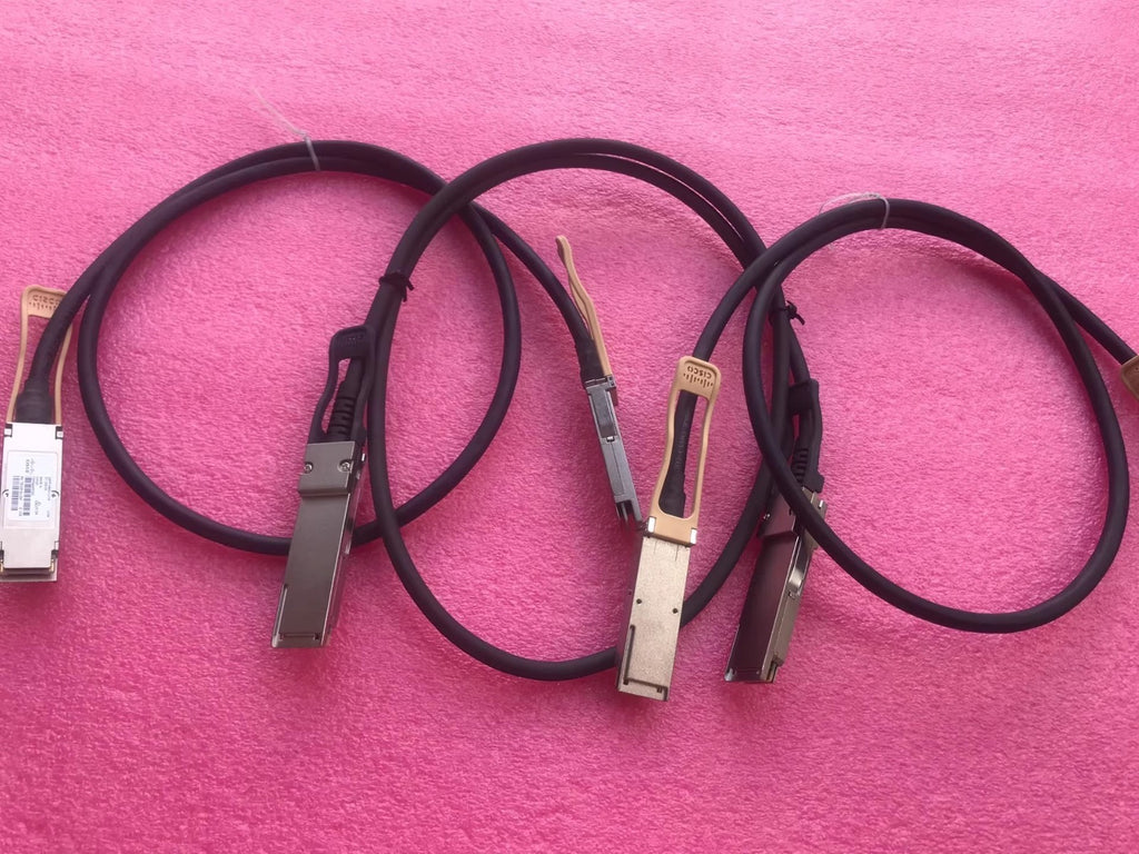 Genuine Cisco QSFP-H40G-CU1M  37-1317-03 1M 40 Gbps Transceiver Twinax DAC Cable