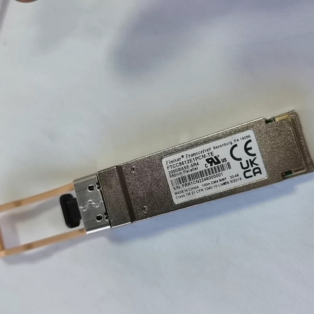 1pcs Finisar FTCC8612E1PCM 200GBASE-SR4 QSFP56 SR4 100m Transceiver Modules
