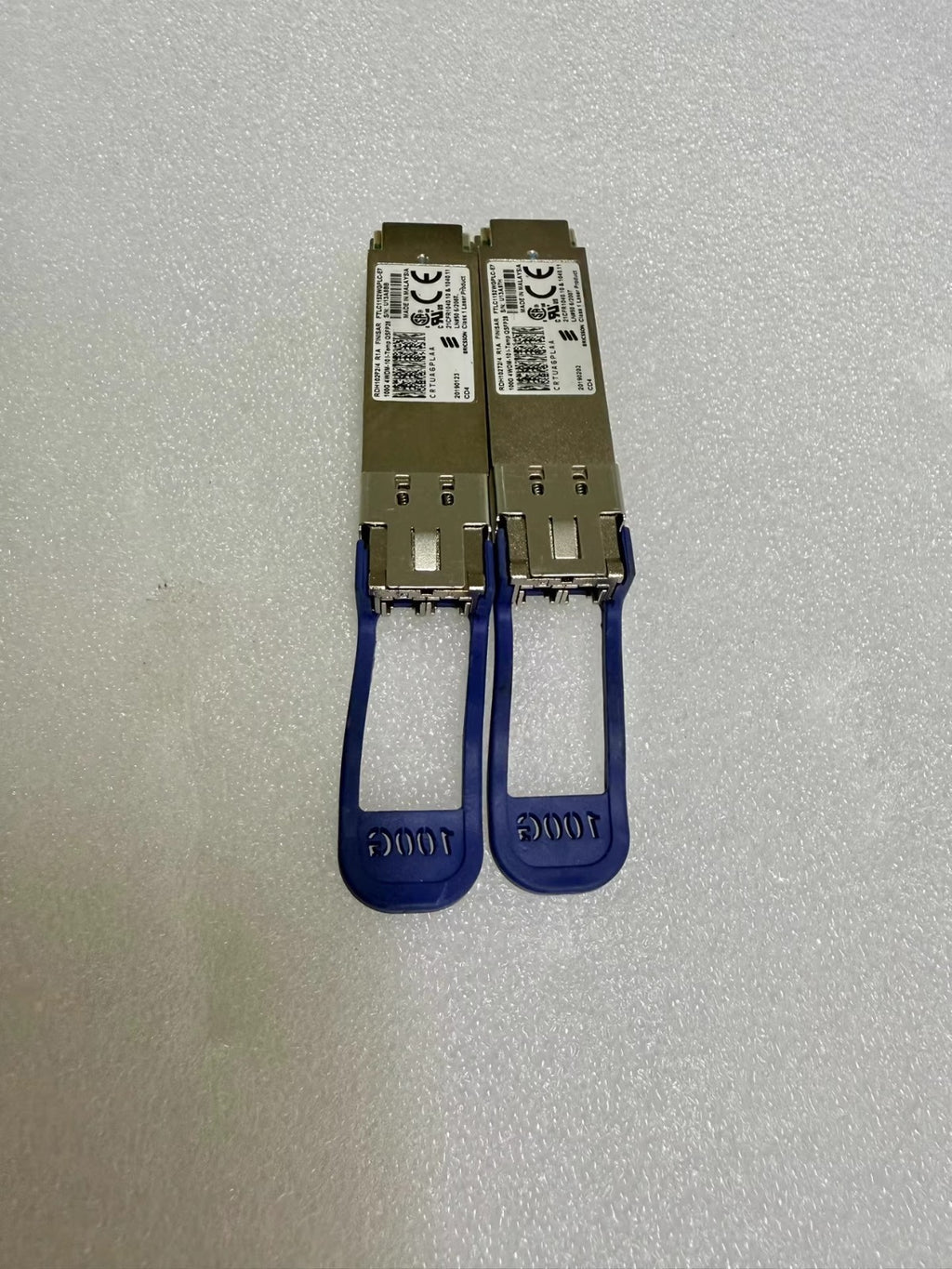1PCS Ericsson RDH10272/4 QSFP28 CWDM4 10km 100G FTLC1152WGPLC-E7 CRTUAGPLAA