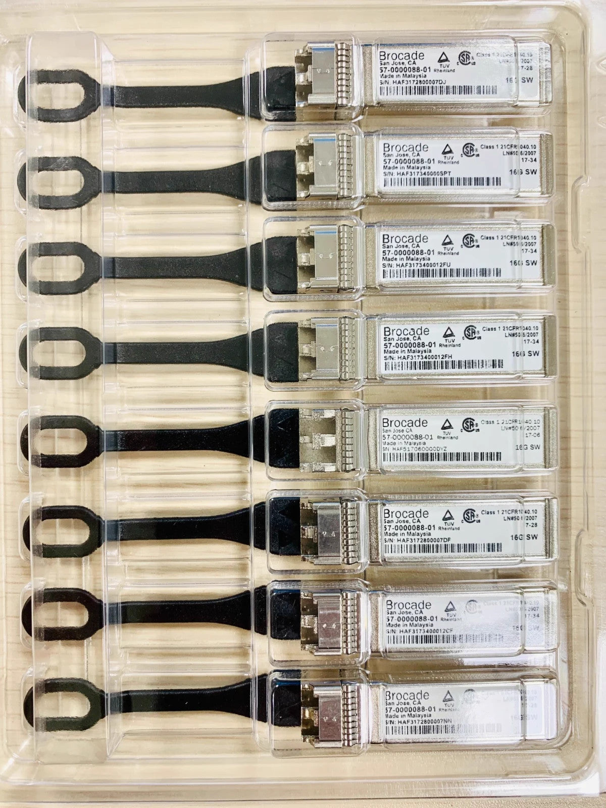 8-Pack Brocade 16Gbps 57-0000088-01 Fibre Channel SFP+SW Transceiver Module