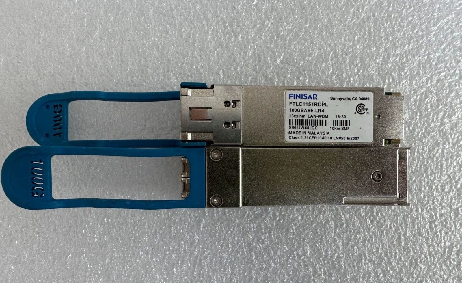 1 unidad transceptor Finisar FTLC1151RDPL 100GBASE-LR4 13xx nm 10km
