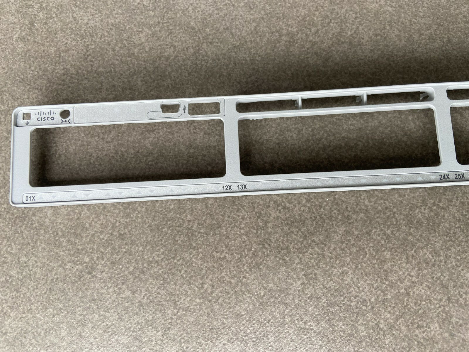Cisco Catalyst C9300L-48T-4X-E C9300L-48T-4X-A 4X10G Faceplate for Replacement