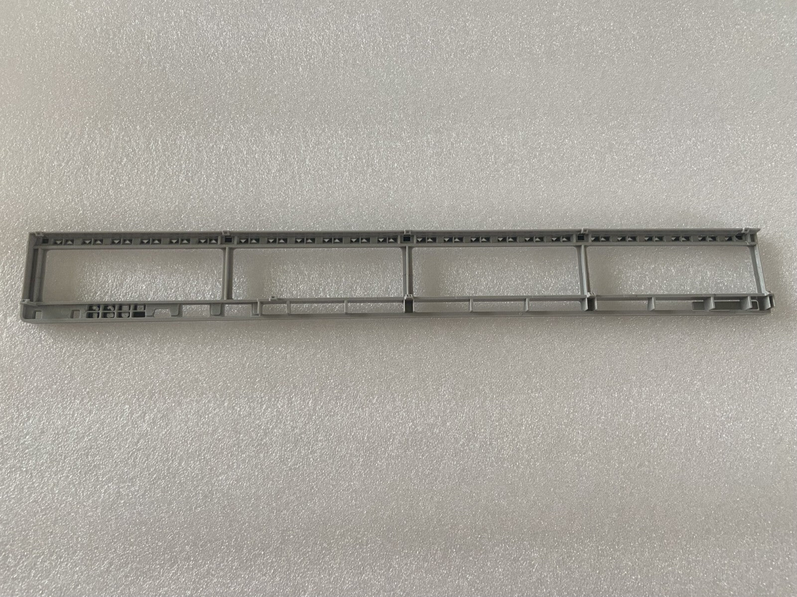 Cisco Catalyst C9200-48T-E C9200-48T-A Bezel Faceplate for Replacement