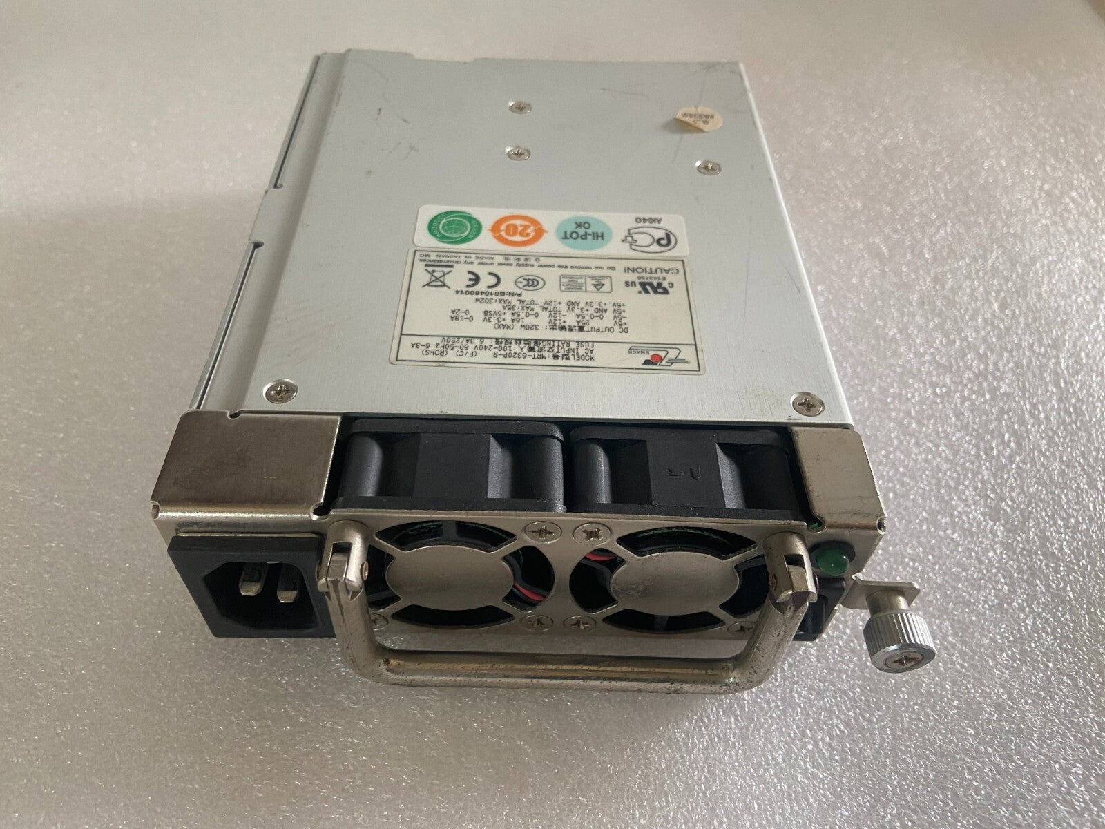 1PC ZIPPY EMACS MRT-6320P-R ROHS 320W Max Power Supply TESTED ＆ FASTSHIP