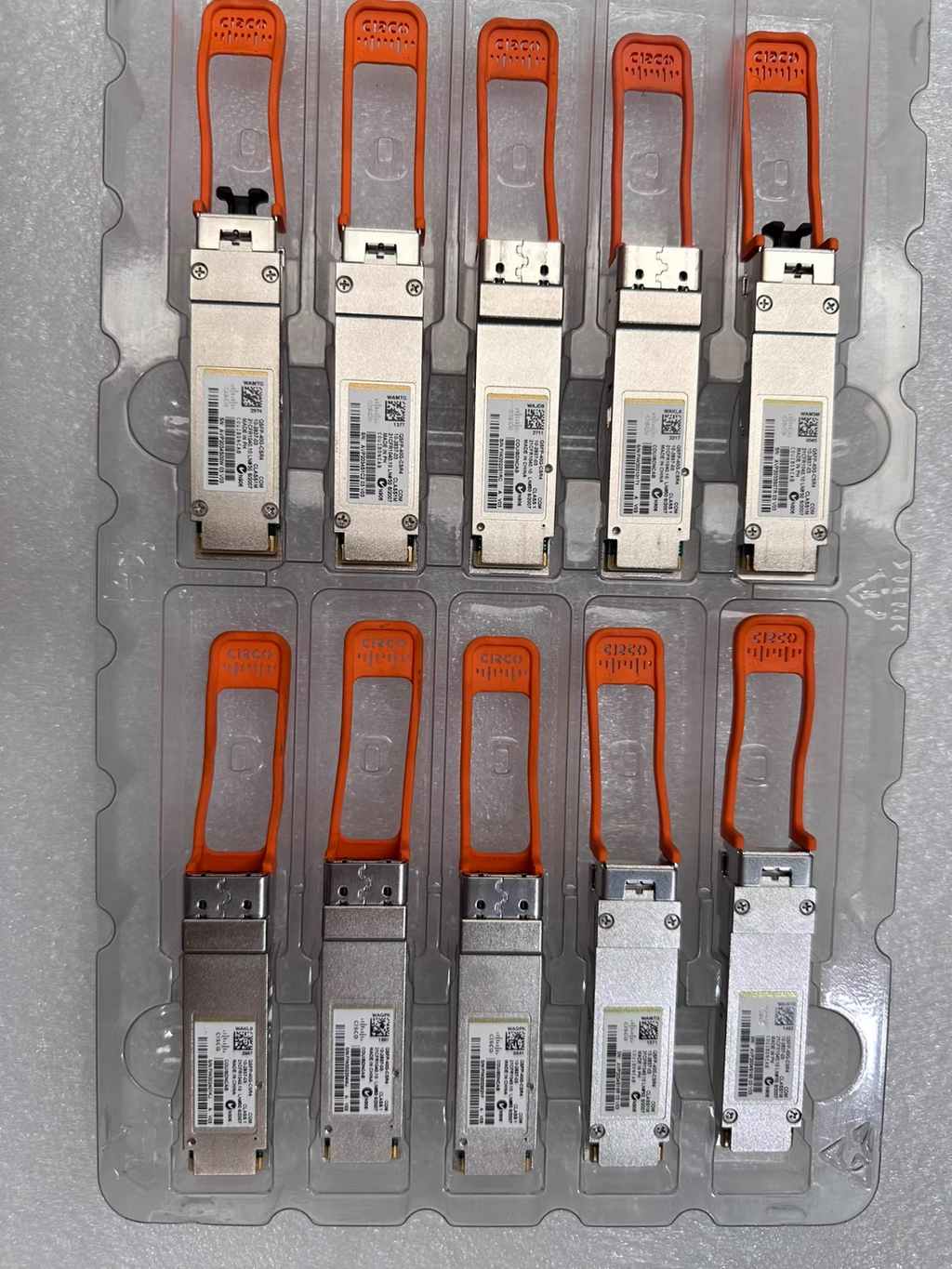 Lot of 2 Cisco QSFP-40G-CSR4 10-2837-02 40GBASE-CSR4 QSFP Module
